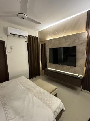 Harmony Haven Apartment in Karachi
