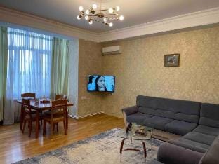 Sea View Maiden apartment Vacation rental in Baku