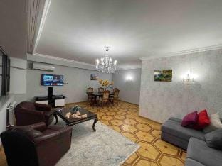 Hilton Apartment Vacation rental in Baku