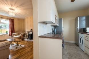 Cook Ave Vacation rental in England