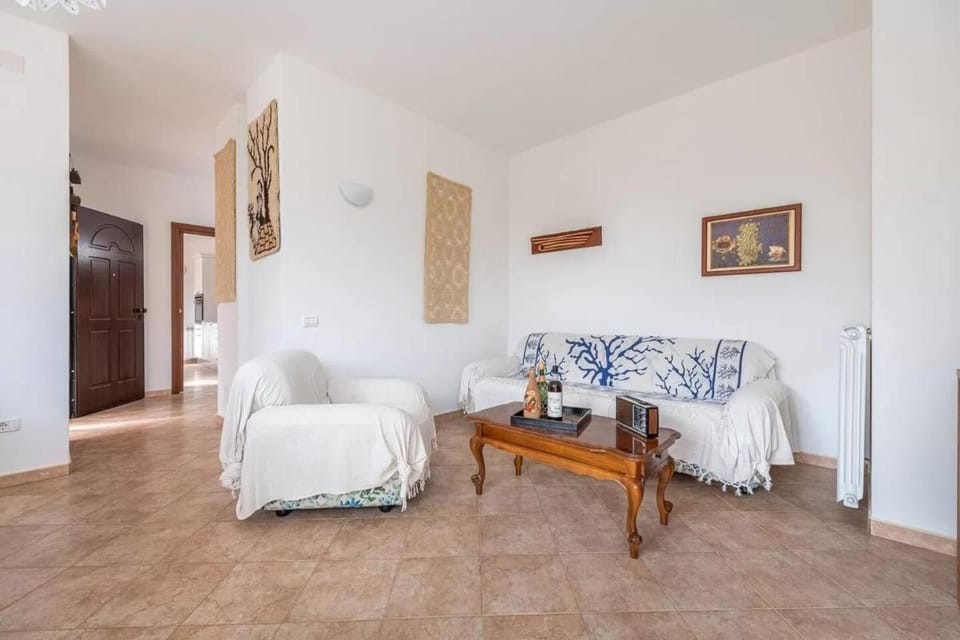 Amazing detached villa for near Stintino Villa in Punta de su Torrione