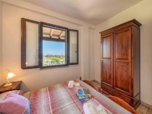 Relaxing holiday home near La Caletta beaches Apartment in Sardinia