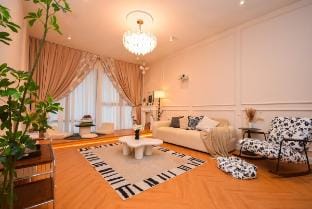 【Bathtub】d'French Stylish Suite @ Southkey | 9Pax Vacation rental in Johor Bahru