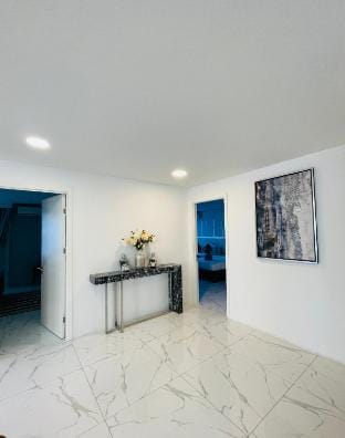 Youth Journey Six-Bedroom Pool Villa Villa in Pattaya City