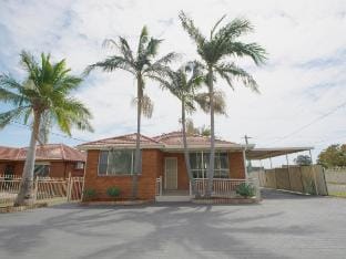 Welcome to Lotus Saffron Sanctuary Retreat ? Vacation rental in Sydney