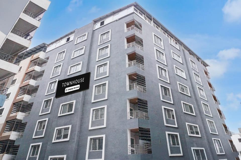 Super Townhouse Hinjewadi Corporate Stays Hotel in Pune