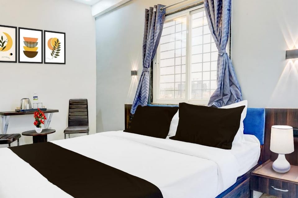 Super Townhouse Hinjewadi Corporate Stays Hotel in Pune