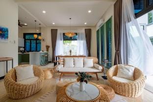 Bungalow Putrajaya 15pax w Private Pool Gathering Vacation rental in Putrajaya