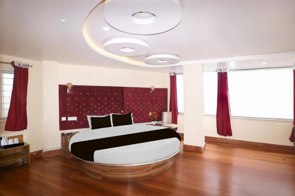 Townhouse Bank More Dhanbad Formerly Rise And Dine Hotel in West Bengal