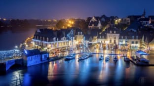 COUP de COEUR - Trs beau 2P avec grande Terrasse sur le PORT de ST Goustan Apartment in Auray