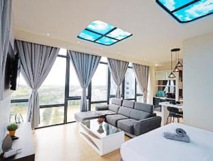 Cube 8 Teens Austin Central Johor Bahru JB Vacation rental in Johor Bahru