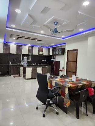 Blue Whales Royal Apartment  Apartment in Hyderabad