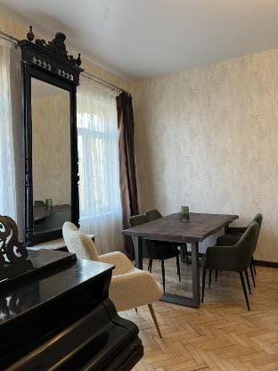 Authentic Tbilisi Charm in the Heart of Mtatsminda Apartment in Tbilisi, Georgia