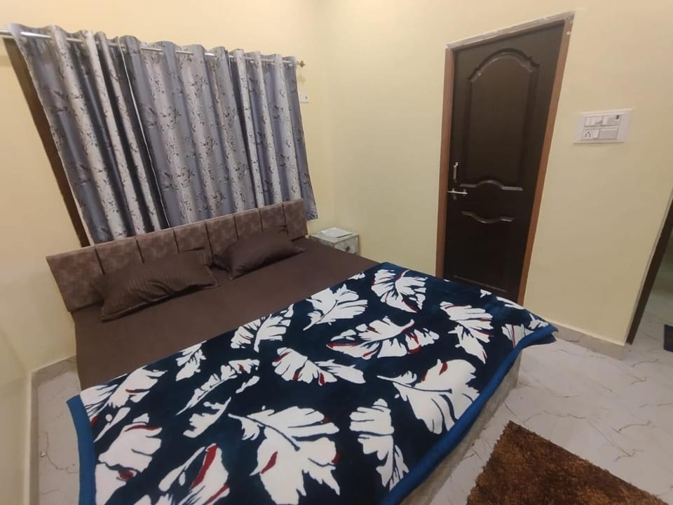 Sudarshan Home Stay Hotel in Varanasi