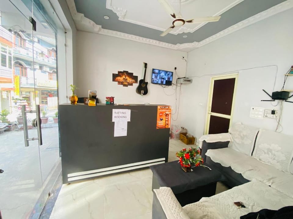 Ved Tree Inn by Yatrimap Hotel in Rishikesh