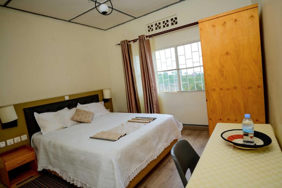 Quality Inn Motel Nyanza Hotel in Africa