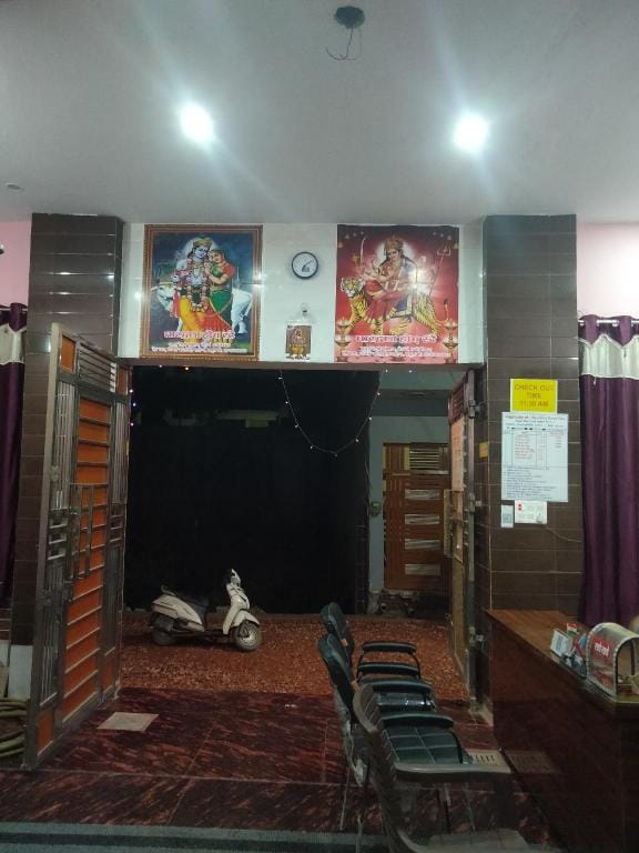 BHARDWAJ HOME STAY Vacation rental in Uttar Pradesh