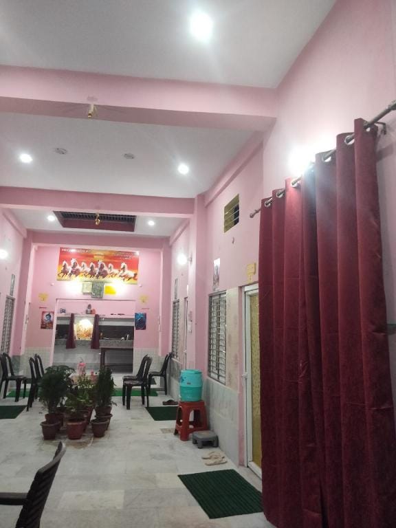 BHARDWAJ HOME STAY Vacation rental in Uttar Pradesh