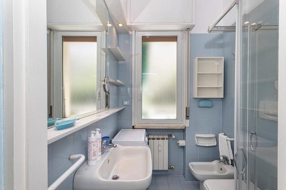 La Poetessa with Pool by Wonderful Italy Apartment in Camogli