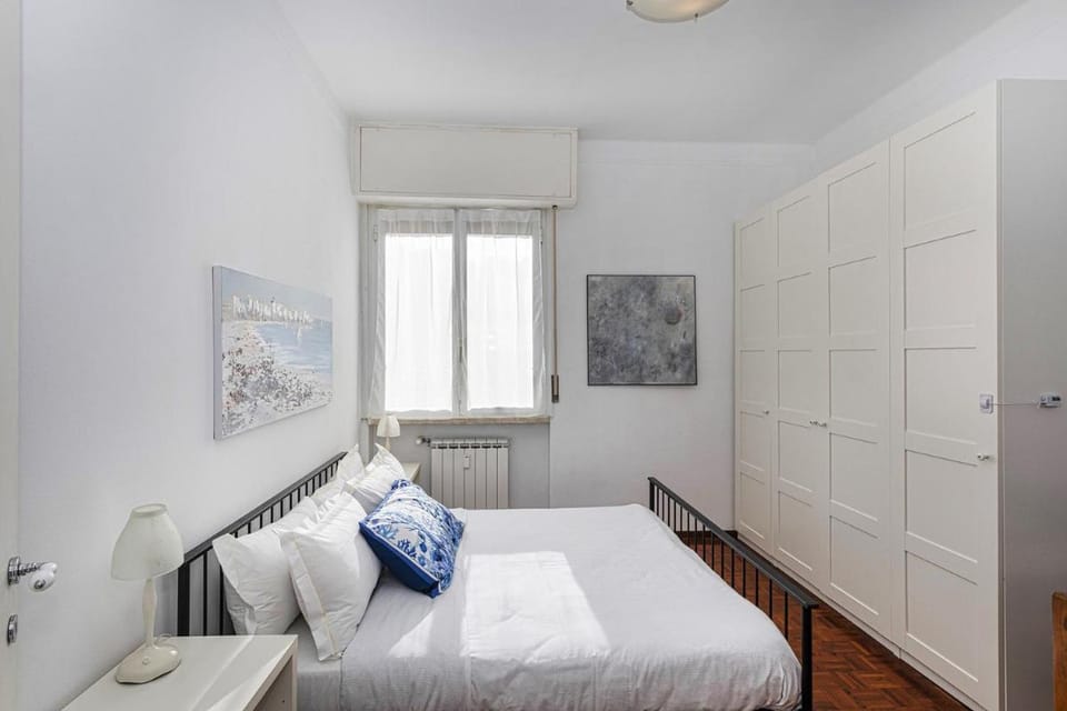 La Poetessa with Pool by Wonderful Italy Apartment in Camogli