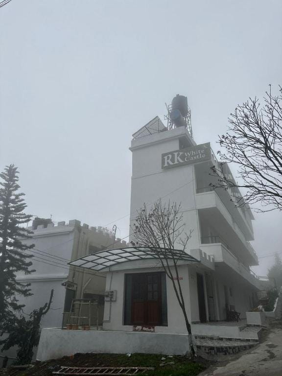 RK White Castle Hotel in Ooty