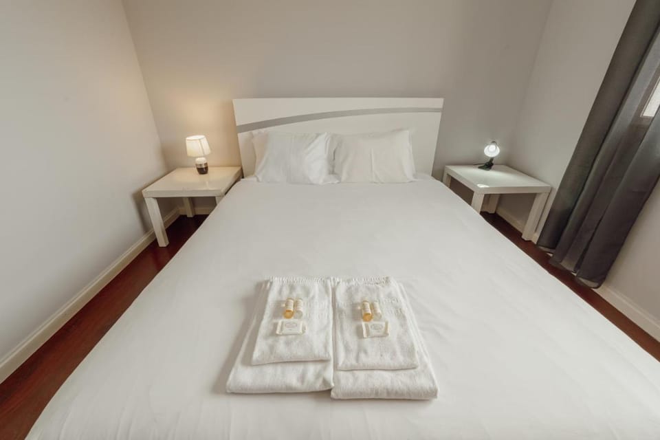 Espinho Seawalk and Seaview by Vacationy Apartment in Porto District