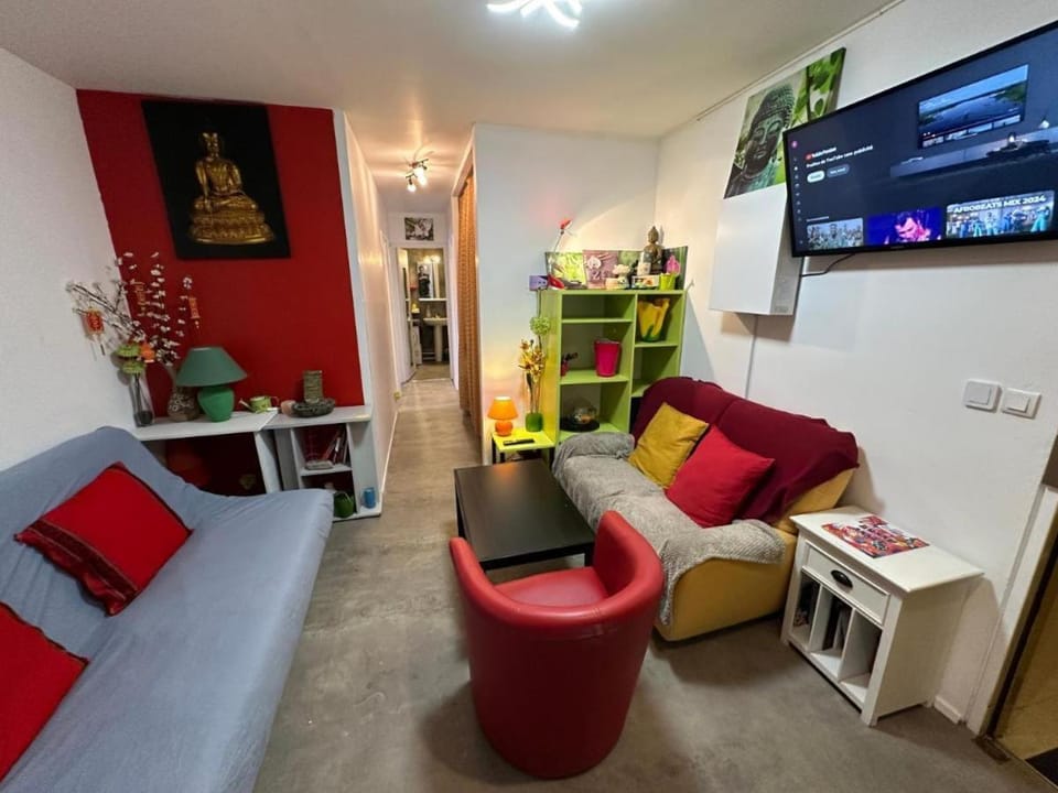 Meublé Les Dômes du Parc 12ème Apartment in Clermont-Ferrand