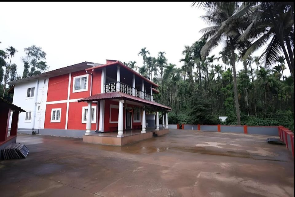 Baanaadi HomeStay Vacation rental in Karnataka
