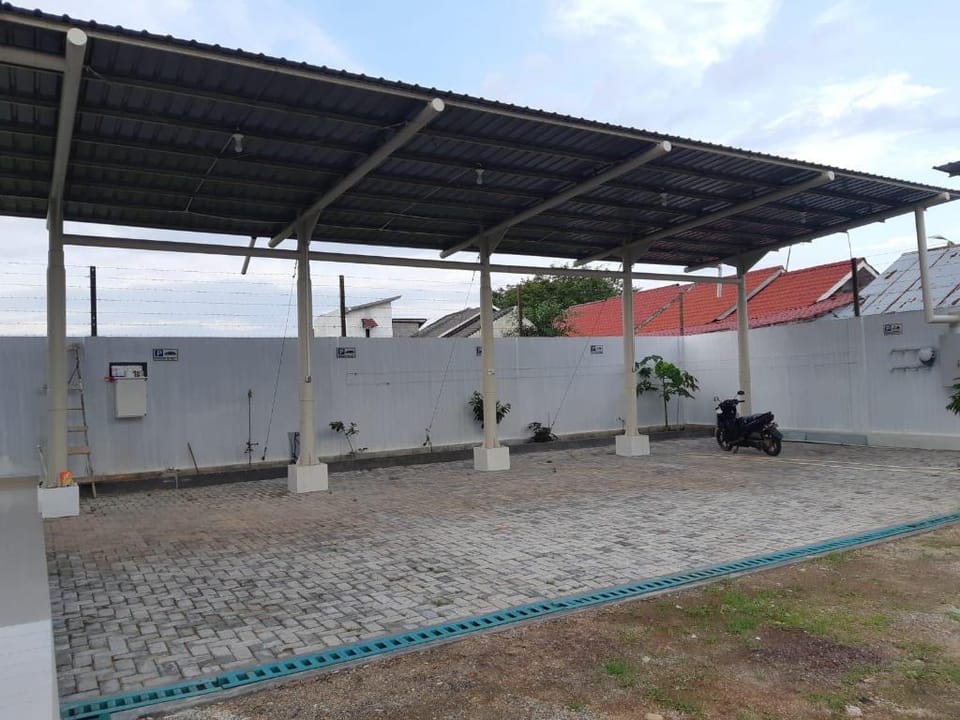 Cahaya kos putri Hotel in Indonesia