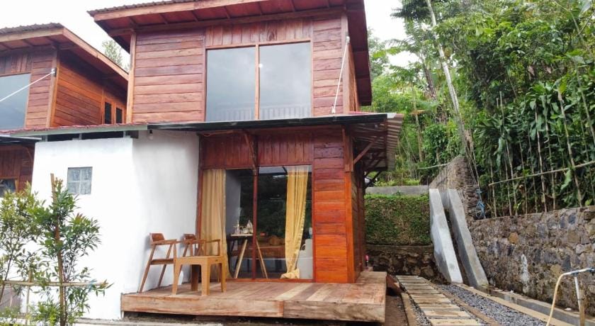 The Valley House Ci Dwi Resort Hotel in West Java