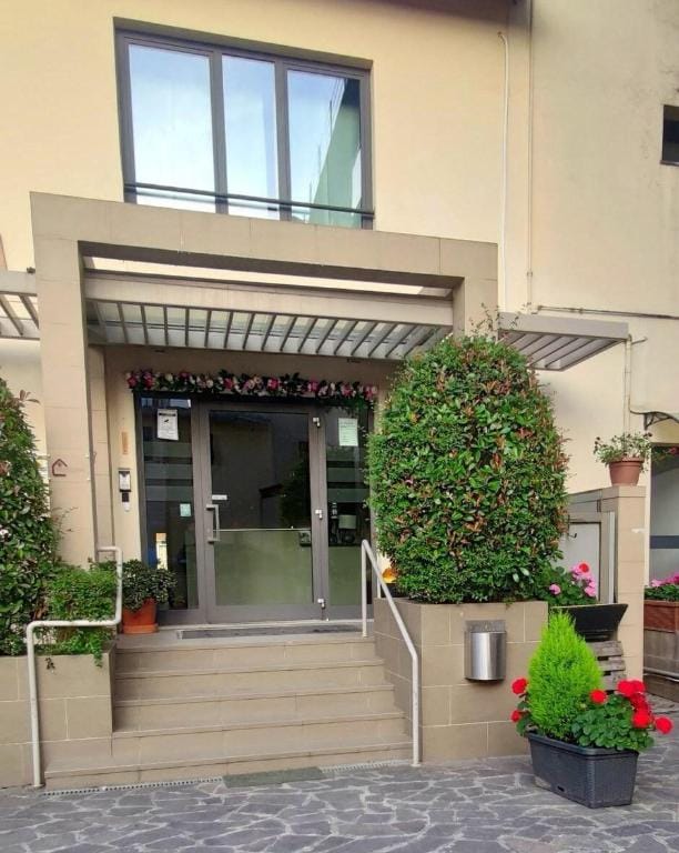 Apartments La Piazzetta 15 minutes from Florence Apartment in Emilia-Romagna