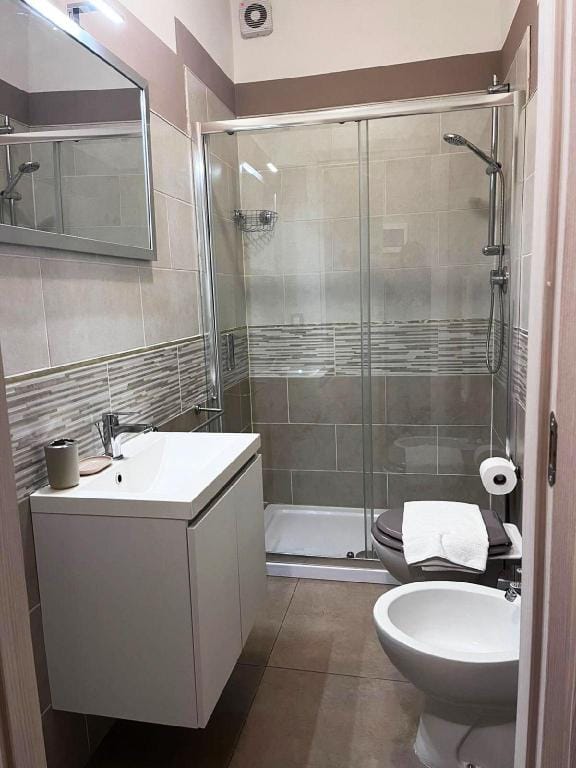 Cozy apartment 15 minutes from Florence Apartment in Emilia-Romagna