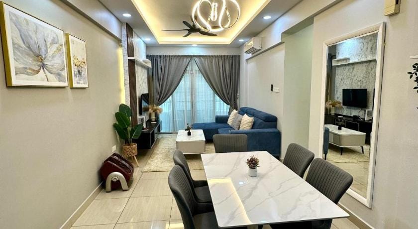Family Cozy & Relax Austin@6-10pax@Near Aeon Ikea  Apartment in Johor Bahru