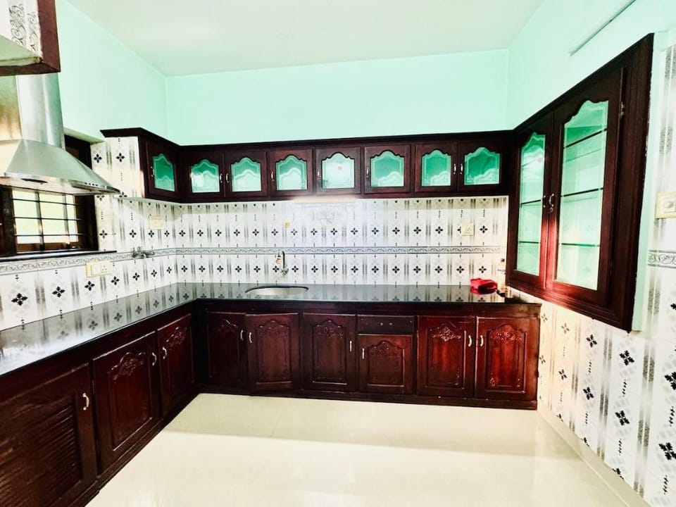 3BHK fully furnished  near Lulu Apartment in Kochi