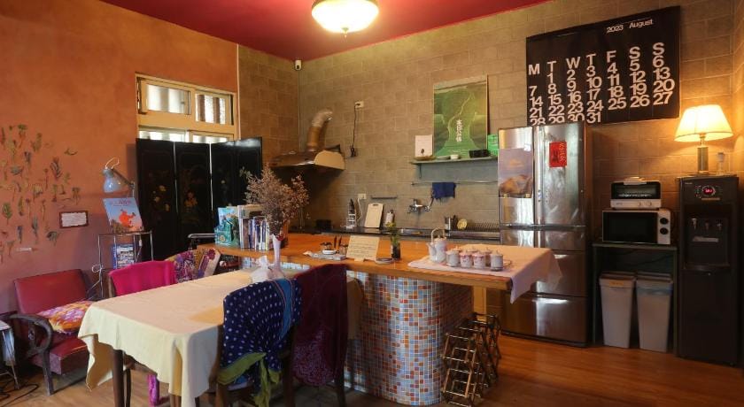 Beacon Yard Jiufen 九份拾光書院 Bed and Breakfast in Taiwan, Province of China
