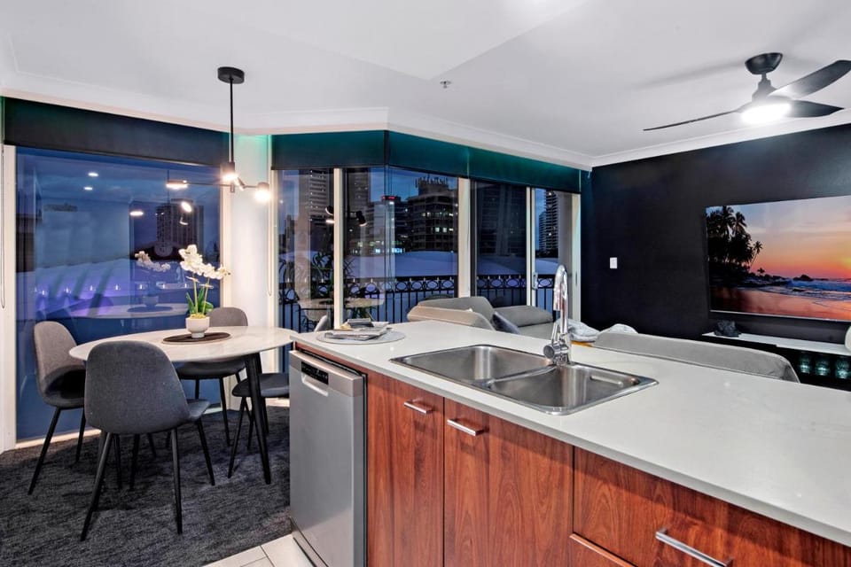 Chevron Renaissance - Privately Managed Apartment in Surfers Paradise