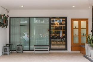 Baan Promtel, Villa close to Nimman, Resort Pool Vacation rental in Chiang Mai