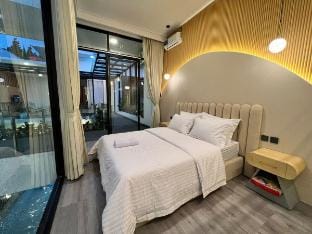 Villa Lembang Private Pool & Billiard 5BR Villa in Parongpong