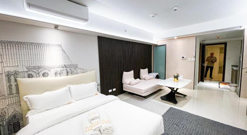 Luxury 4BR Penthouse across City of Dreams  Apartment in Pasay