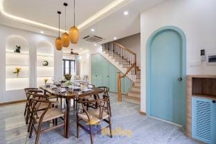 Nova Villa 4BR -random near Pool Villa in Phan Thiet