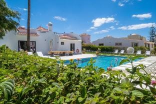 Villa Veiga - Luxury modern design  Vacation rental in Guia