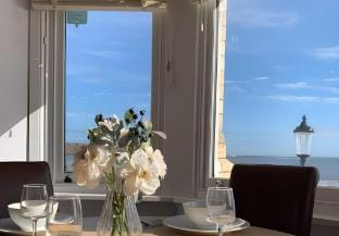 Apartment 14, The Moorings  Beachfront & panoramic Vacation rental in Filey Beach