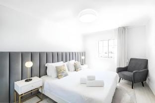 Apartment Maria - Tennis court and restaurant & po Apartment in Guia