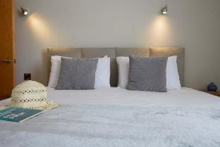 Apartment 18, The Moorings - Beautifully furnished Vacation rental in Filey