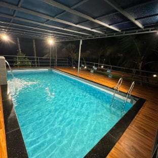 Top Yard Alleppey Private Pool & Kayaking Vacation rental in Kerala