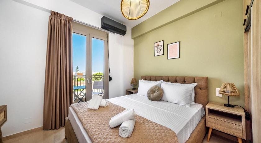 Seaside Apartment with Balcony Apartment in Crete