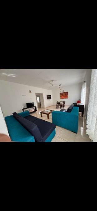 Colombo 5- 2 bedroom Apartment  Apartment in Colombo