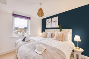 Stylish 2 Bedroom Apartment in Central Location Apartment in Aylesbury Vale