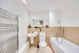 Stylish 2 Bedroom Apartment in Central Location Apartment in Aylesbury Vale