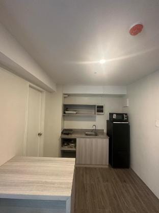 Stylish Loft in BGC with 2 bathrooms can fit 6pax Apartment in Makati